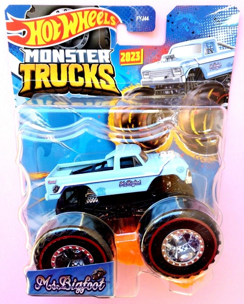 Ms bigfoot monster trucks treasure hunt