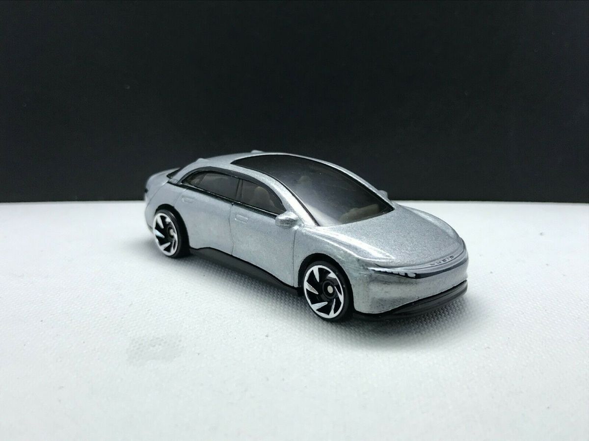 Lucid Air & More Mainline First Appearances
