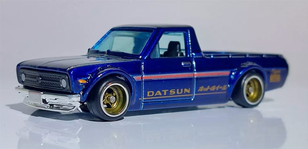 1975 Datsun Sunny Truck (B120) - 2025 Hot Wheels Super Treasure Hunt