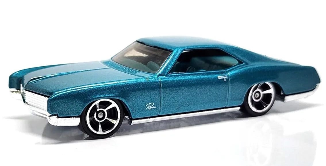 '66 Buick Riviera & More 2025 Hot Wheels Mainlines