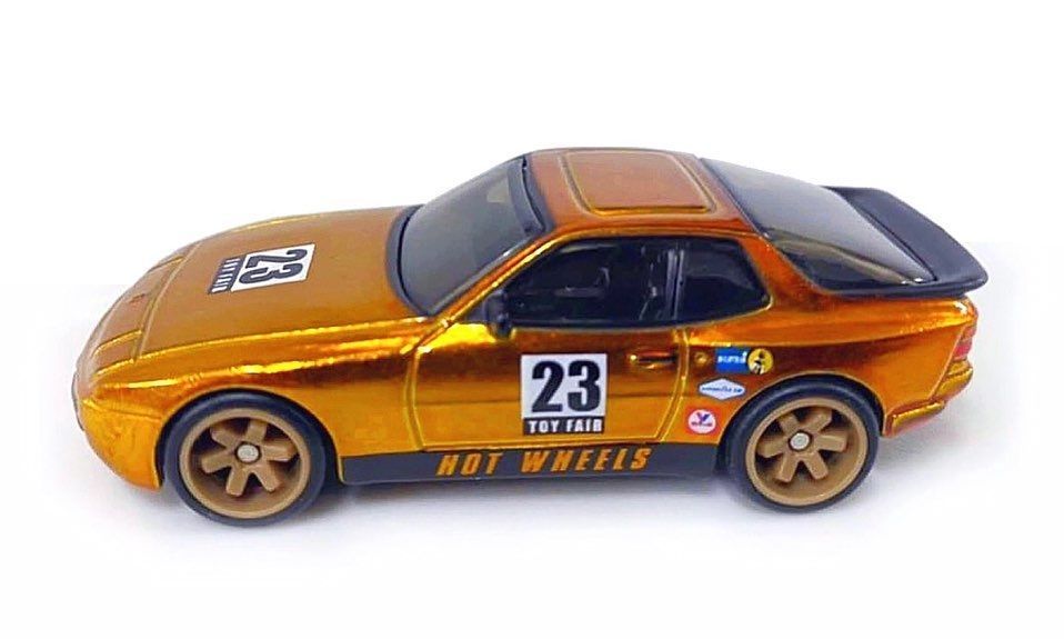 2023 Toy Fair '89 Porsche 944 Turbo