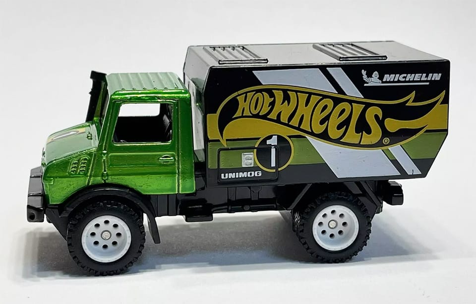 '88 Mercedes-Benz Unimog U 1300 - Hot Wheels 2025 Collector Edition