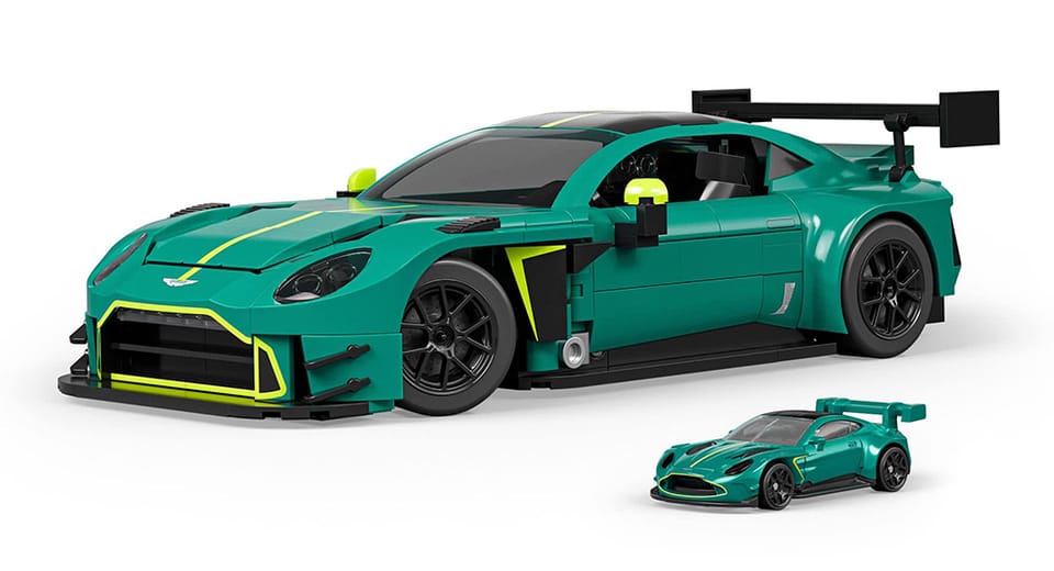 ’24 Aston Martin Vantage GT3 - Hot Wheels Brick Shop